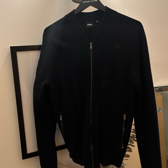 Hugo Boss Sweater Zip-up Size Medium - Picture 3 of 7
